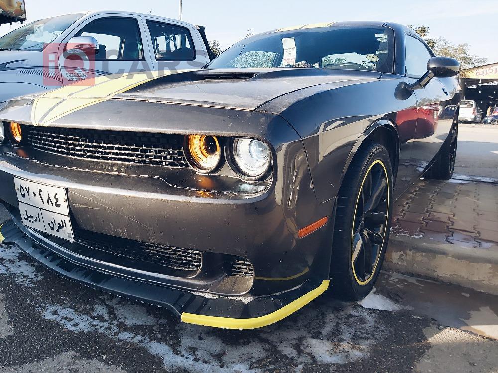 Dodge Challenger